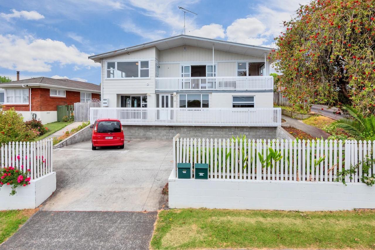 Fabulous Three Bedroom Home In Pakuranga Auckland Bagian luar foto